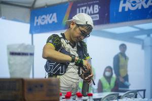 BIB: 27040
                            <button type="button" onclick="openModal(22294545)" class="btn btn-primary btn-sm float-right btn-popup" data-toggle="modal" data-target=".modal-high-quality">
                        <i class="fas fa-shopping-cart"></i> Add to Cart
                    </button>
                                            <button type="button" onclick="isThisMe(22294545, true)" class="btn btn-success btn-sm float-right btn-popup btn-isme hidden" data-toggle="tooltip" data-placement="bottom" title="นี่คือรูปของคุณใช่ไหม คลิกที่นี่เพื่อเอาเข้าอัลบั้ม">
                        <i class="fas fa-plus"></i> Add to album
                    </button>
                    <button type="button" onclick="isThisMe(22294545, false)" class="btn btn-warning btn-sm float-right btn-popup btn-isnotme hidden">
                        <i class="fas fa-ban"></i> Remove from album
                    </button>